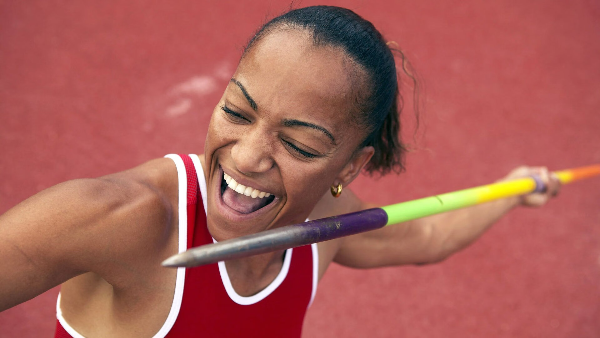 九游网-煞车与转弯的艺术：精准驾驶的背后机密