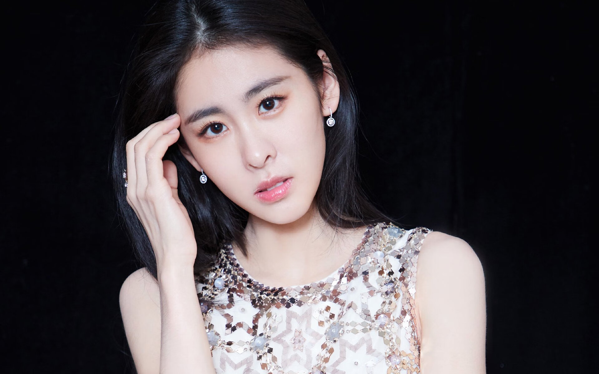 九游登录中心-亚泰不敌恒丰智诚，中超保级竞争激烈，亚泰升级重回中超