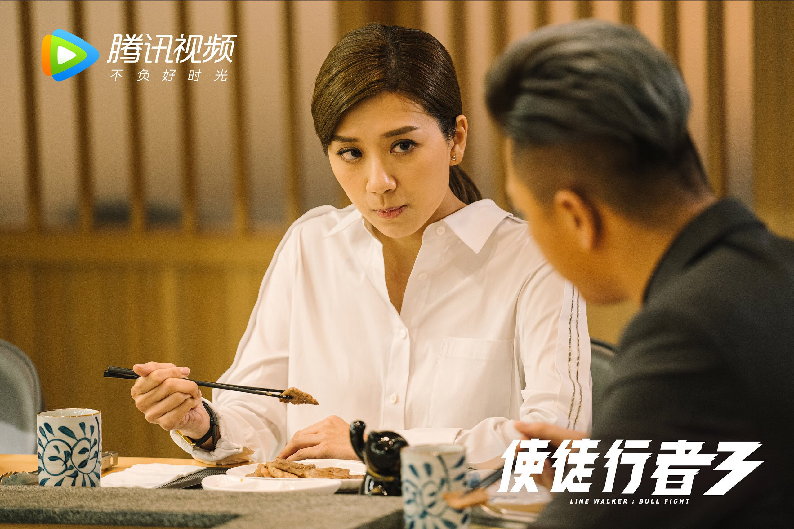 JiuyouAPP下载-体操世锦赛中国男团重回巅峰，全队表现稳健，体操世锦赛中国队获男团亚军