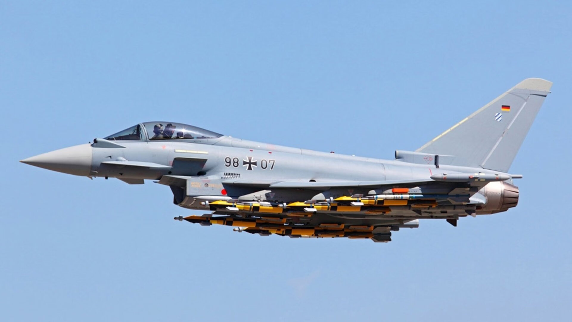 九游APP官网-巴塞罗那主场-大胜莱加内斯，梅西梅开二度，巴塞罗那vs莱比锡